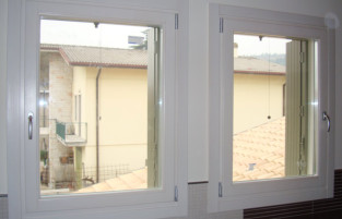 Serramenti in legno - Finestra WG 90